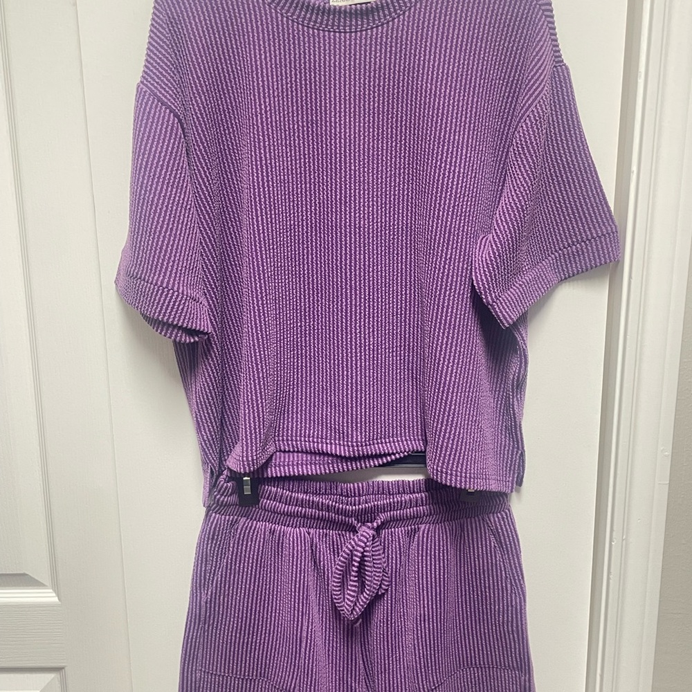 Purple Ribbed Knit Two-Piece Set - Picture 2 of 2